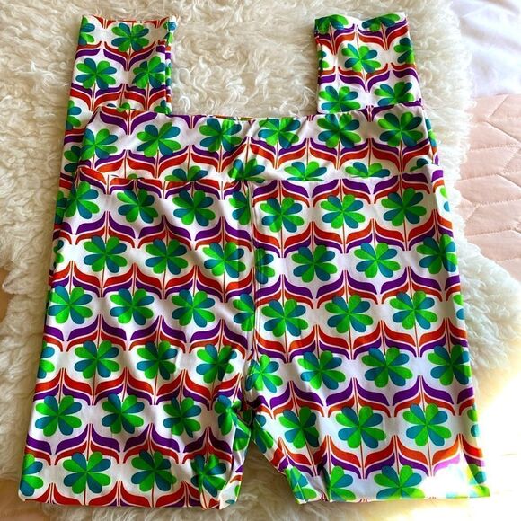 LuLaRoe festive clover shamrock leggings - Picture 1 of 4
